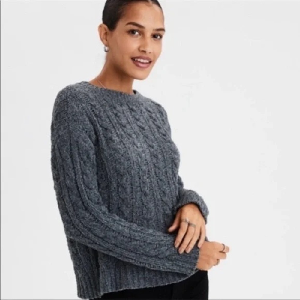 American Eagle Dark Gray Chunky Knit Sweater Top - Bundle and Save!